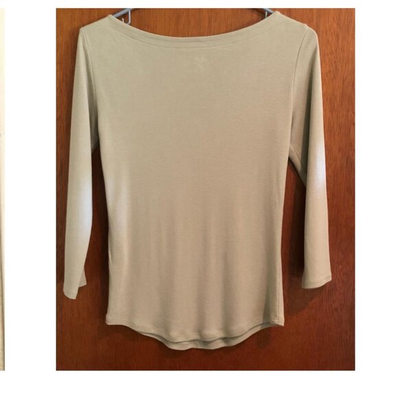 Andrea Jovine, Light Olive Green, 3/4 Sleeve, Boat Neck, Jersey, Size: Medium - Picture 2 of 6